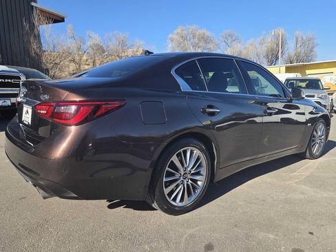 Used 2018 INFINITI Q50 Luxe w/ Essential Package (3.0T Luxe) image 7