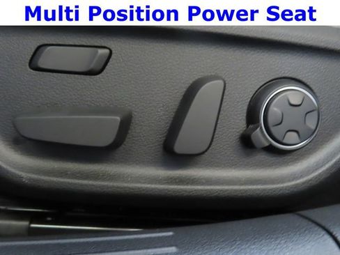 Used 2022 Genesis G70 3.3T RWD image 19