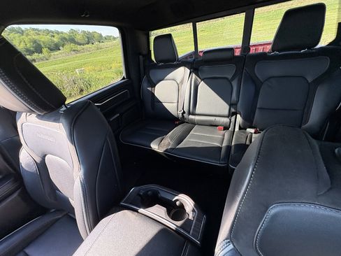 Used 2025 RAM 1500 Laramie AWD/4WD image 34
