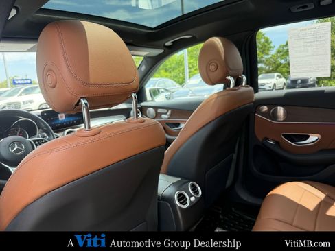 Certified 2021 Mercedes-Benz GLC 300 4MATIC image 21