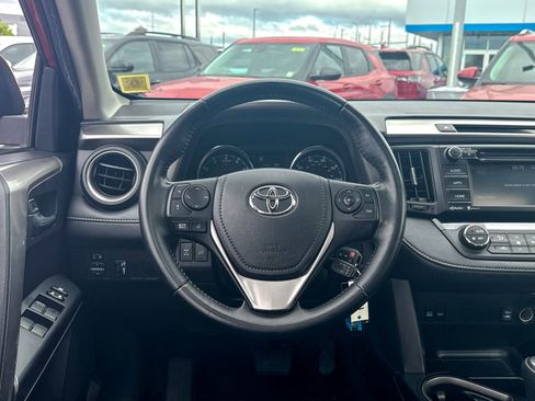 Used 2016 Toyota RAV4 XLE AWD/4WD image 26