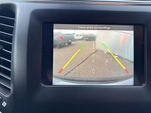 Used 2021 Jeep Cherokee Latitude Lux image 21