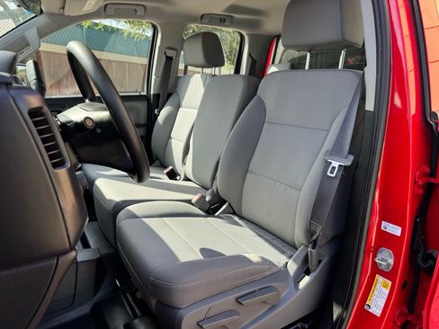 Used 2017 Chevrolet Silverado 1500 W/T AWD/4WD image 21