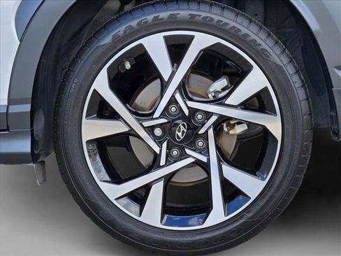 Used 2023 Hyundai Kona Limited FWD image 24