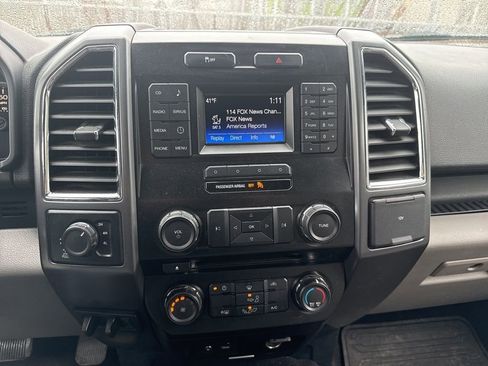 Used 2015 Ford F150 XLT w/ Equipment Group 301A Mid image 11