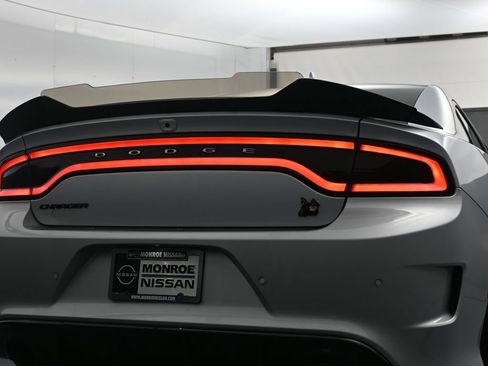 Used 2023 Dodge Charger Scat Pack w/ Dynamics Package image 10