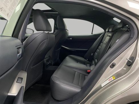 Used 2016 Lexus IS 350 AWD image 29