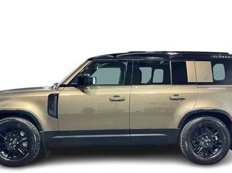 Used 2020 Land Rover Defender 110 SE video 1