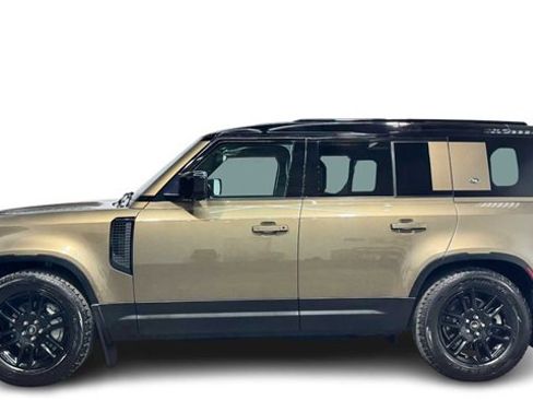 Used 2020 Land Rover Defender 110 SE image 1