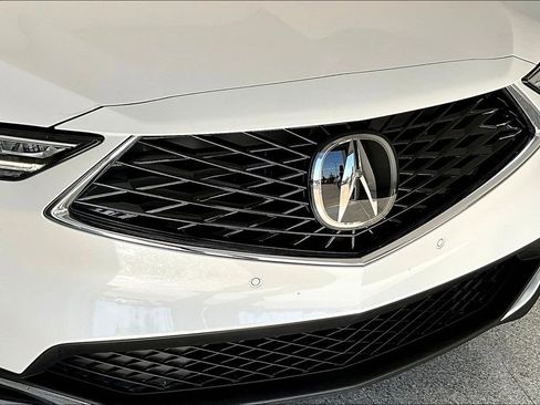 Certified 2026 Acura MDX w/ Technology Package image 36