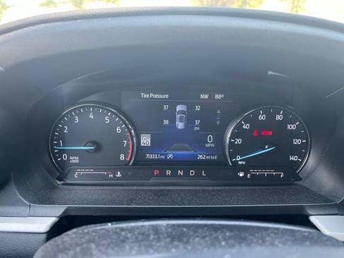 Used 2023 Ford Explorer XLT w/ Equipment Group 202A RWD image 16