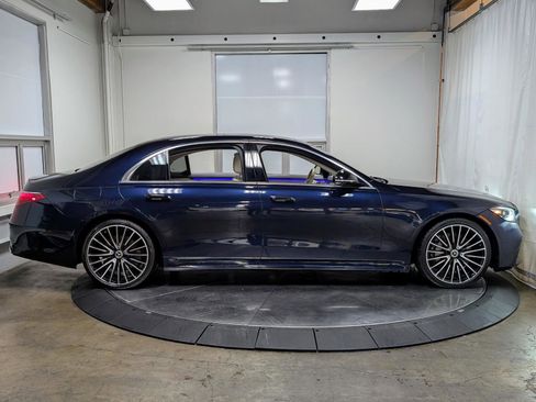 Used 2022 Mercedes-Benz S 500 4MATIC image 10