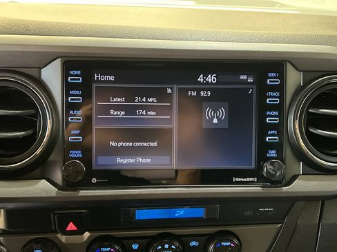 Used 2021 Toyota Tacoma TRD Sport w/ Technology Package AWD/4WD image 27