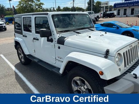 Used 2018 Jeep Wrangler Unlimited Sahara w/ Connectivity Group AWD/4WD image 1