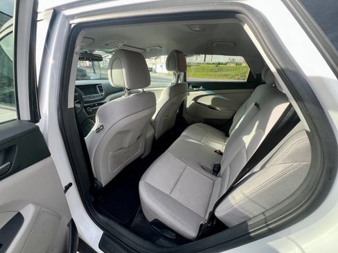 Used 2018 Hyundai Tucson SEL AWD/4WD image 12
