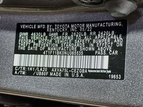 Used 2022 Toyota Camry XLE AWD/4WD image 28