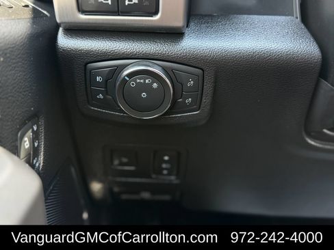 Used 2021 Ford F250 Platinum w/ FX4 Off-Road Package AWD/4WD image 27