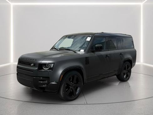 New 2026 Land Rover Defender 130 X-Dynamic SE AWD/4WD image 1