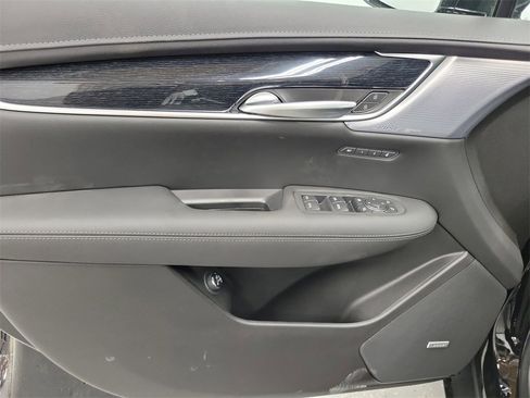 New 2025 Cadillac XT5 Premium Luxury w/ LPO, Floor Liner Package image 20