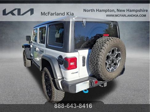Used 2022 Jeep Wrangler Unlimited Rubicon 4xe w/ Cold Weather Group image 16