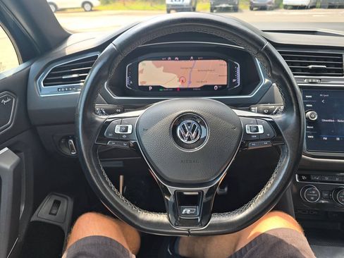 Used 2020 Volkswagen Tiguan SEL Premium R-Line w/ 3rd Row Seat Package AWD/4WD image 27