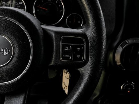 Used 2014 Jeep Wrangler Sport AWD/4WD image 22