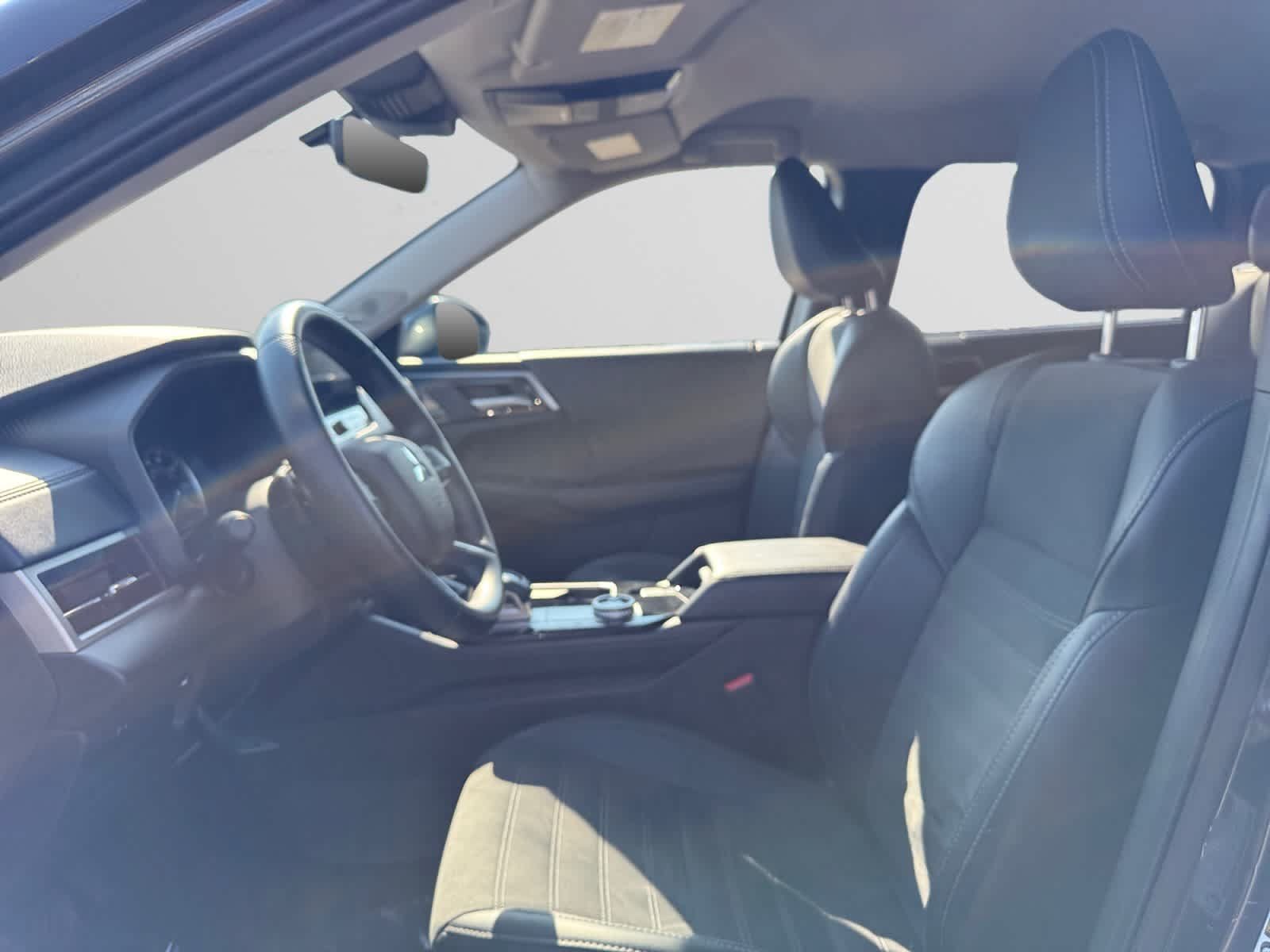 Used 2025 Mitsubishi Outlander SE AWD/4WD image 9