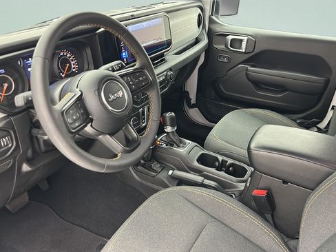 Used 2024 Jeep Wrangler Sport AWD/4WD image 10