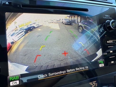 Used 2018 Subaru Outback 2.5i Limited image 25