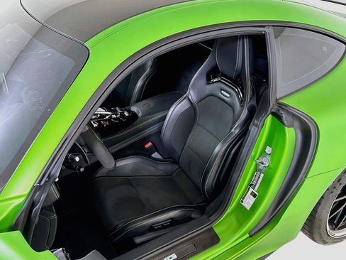 Used 2019 Mercedes-Benz AMG GT R image 14