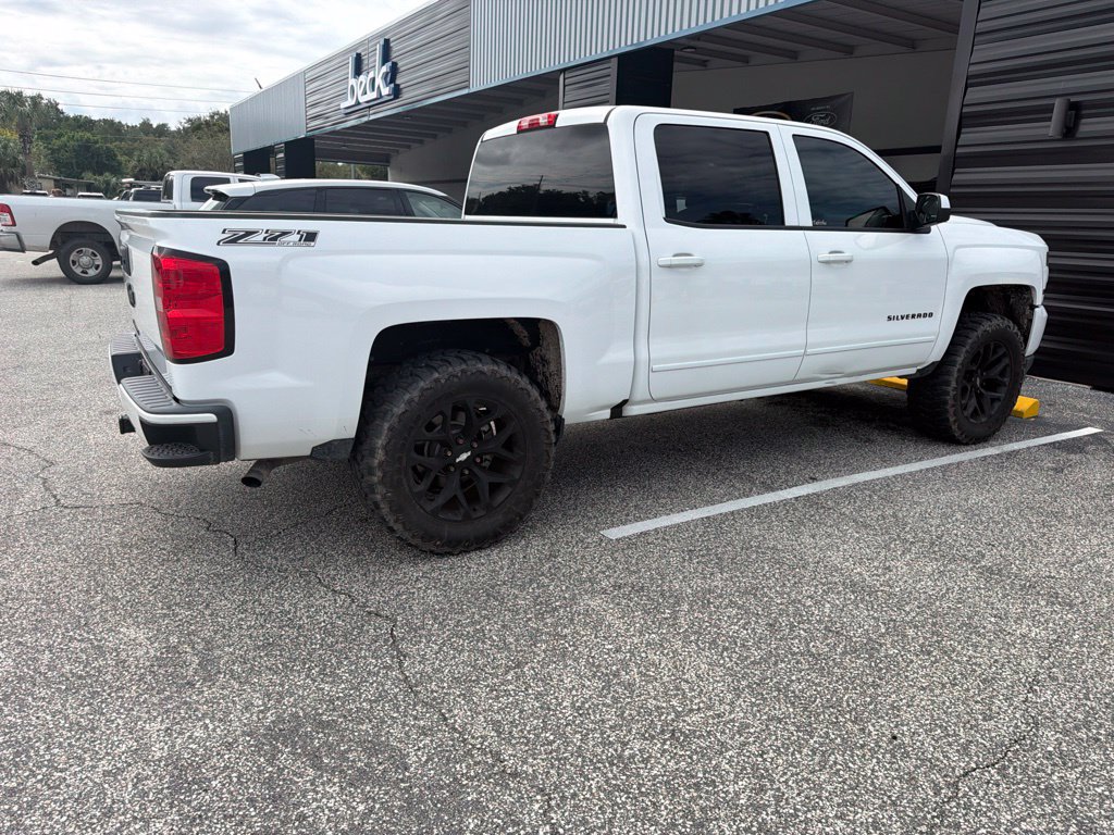 Used 2017 Chevrolet Silverado 1500 LT w/ All Star Edition AWD/4WD image 2