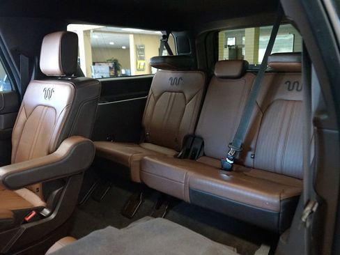 Used 2022 Ford Expedition Max King Ranch image 15