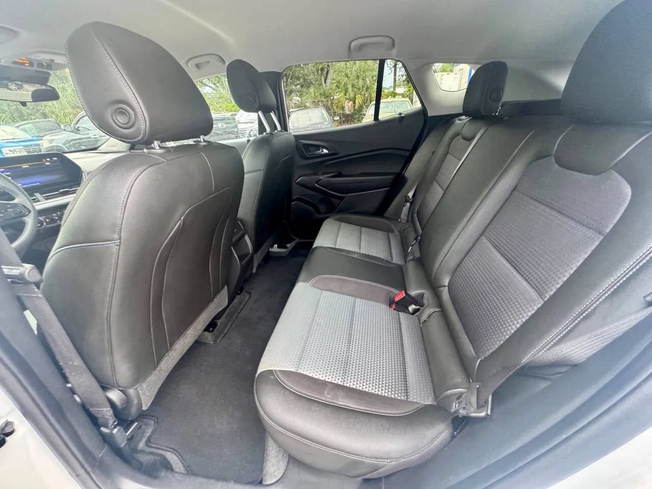 Used 2026 Chevrolet Trax LT FWD image 16