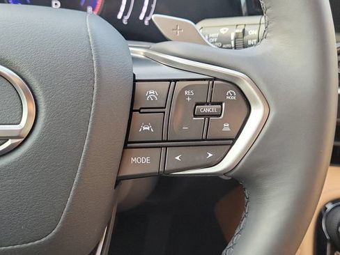 Used 2025 Lexus NX 250 FWD w/ Cold Area Package image 32