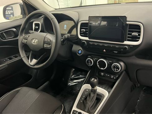 New 2026 Hyundai Venue SEL image 20