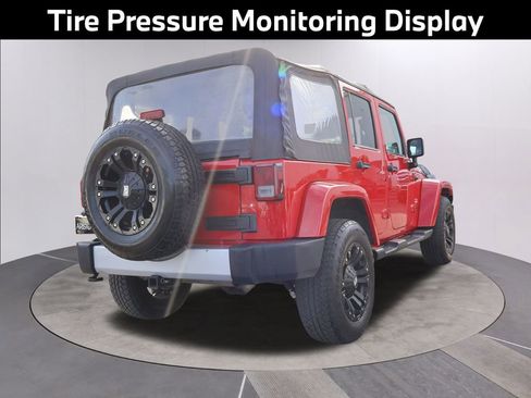Used 2013 Jeep Wrangler Unlimited Sahara w/ Connectivity Group image 8