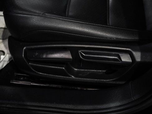 Used 2017 Volkswagen Jetta SE image 36