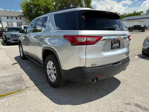 Used 2021 Chevrolet Traverse LT w/ LPO, Cargo Package AWD/4WD image 7