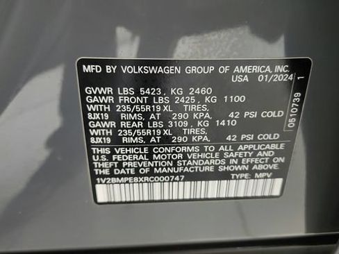 Used 2024 Volkswagen ID.4 2WD image 88