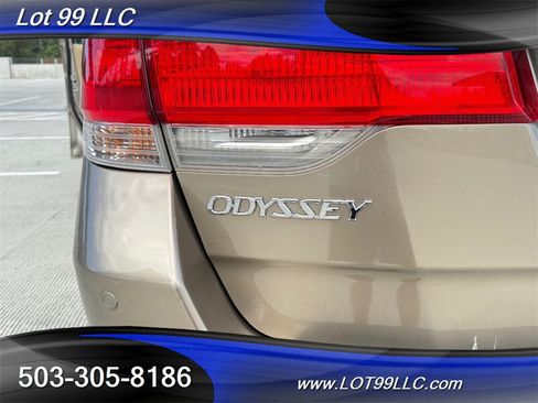 Used 2010 Honda Odyssey Touring image 62