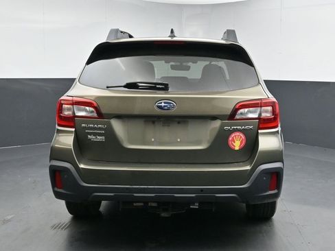 Used 2018 Subaru Outback 2.5i Limited image 8