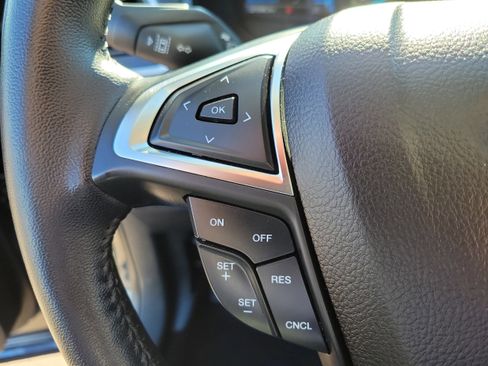 Used 2023 Ford Edge SEL AWD/4WD image 23
