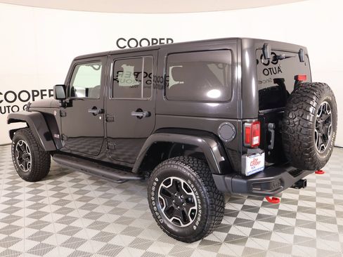 Used 2013 Jeep Wrangler Unlimited Rubicon AWD/4WD image 22