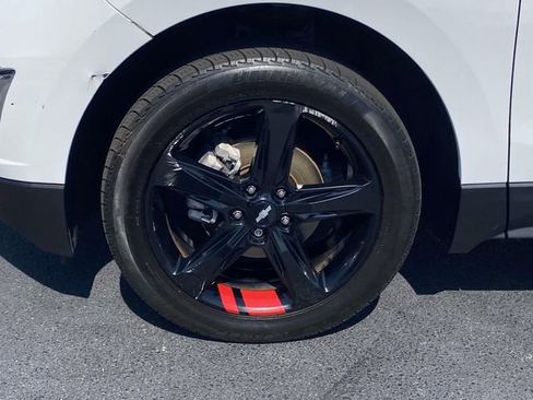 Used 2021 Chevrolet Equinox Premier w/ Redline Edition image 7