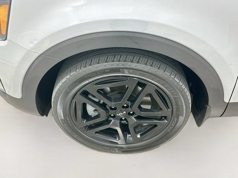 Used 2024 Kia Telluride SX X-Line AWD/4WD image 29