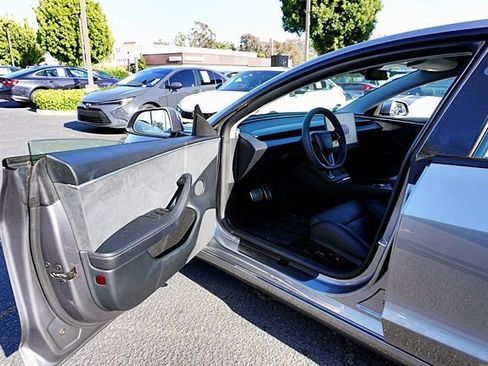 Used 2025 Tesla Model 3 Performance AWD/4WD image 44