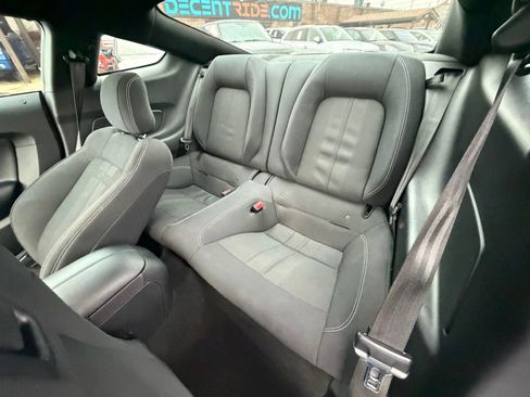 Used 2020 Ford Mustang Coupe RWD image 12