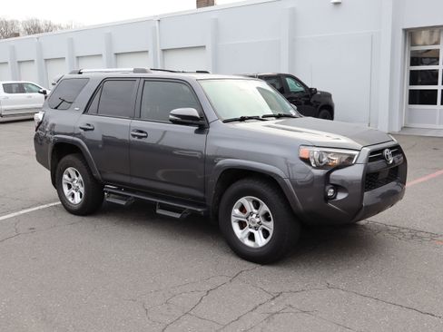 Used 2021 Toyota 4Runner SR5 Premium w/ Moonroof Package image 13