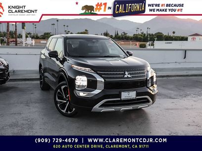 Used 2024 Mitsubishi Outlander SE