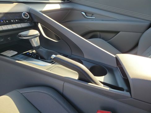 New 2026 Hyundai Elantra Sport FWD image 12